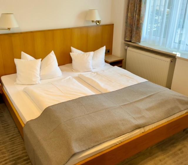 Hotel Fortuna Щоках Екстериор снимка